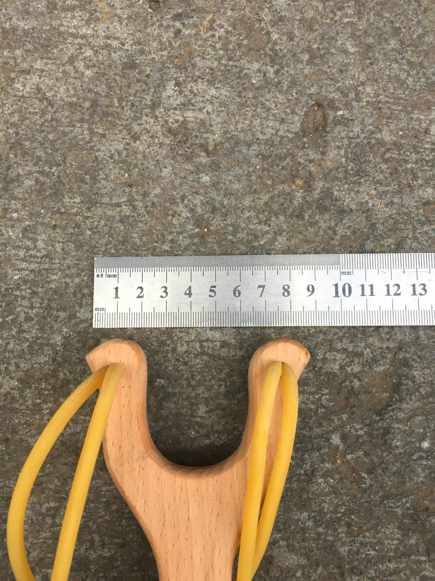 白榉木弹弓 原木弹弓 木质木头弹弓 怀旧玩具户外木把弹弓 地摊