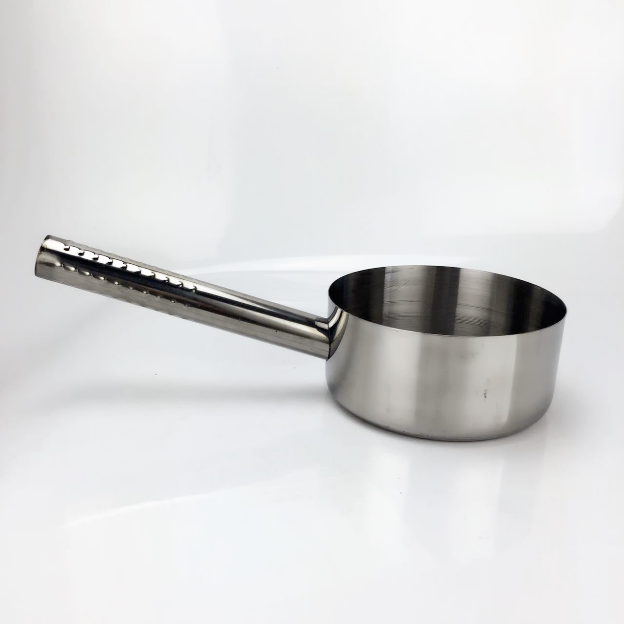 加厚平底水勺 不锈钢水壳 舀水瓢 家用耐摔圆柄汤壳 长柄勺