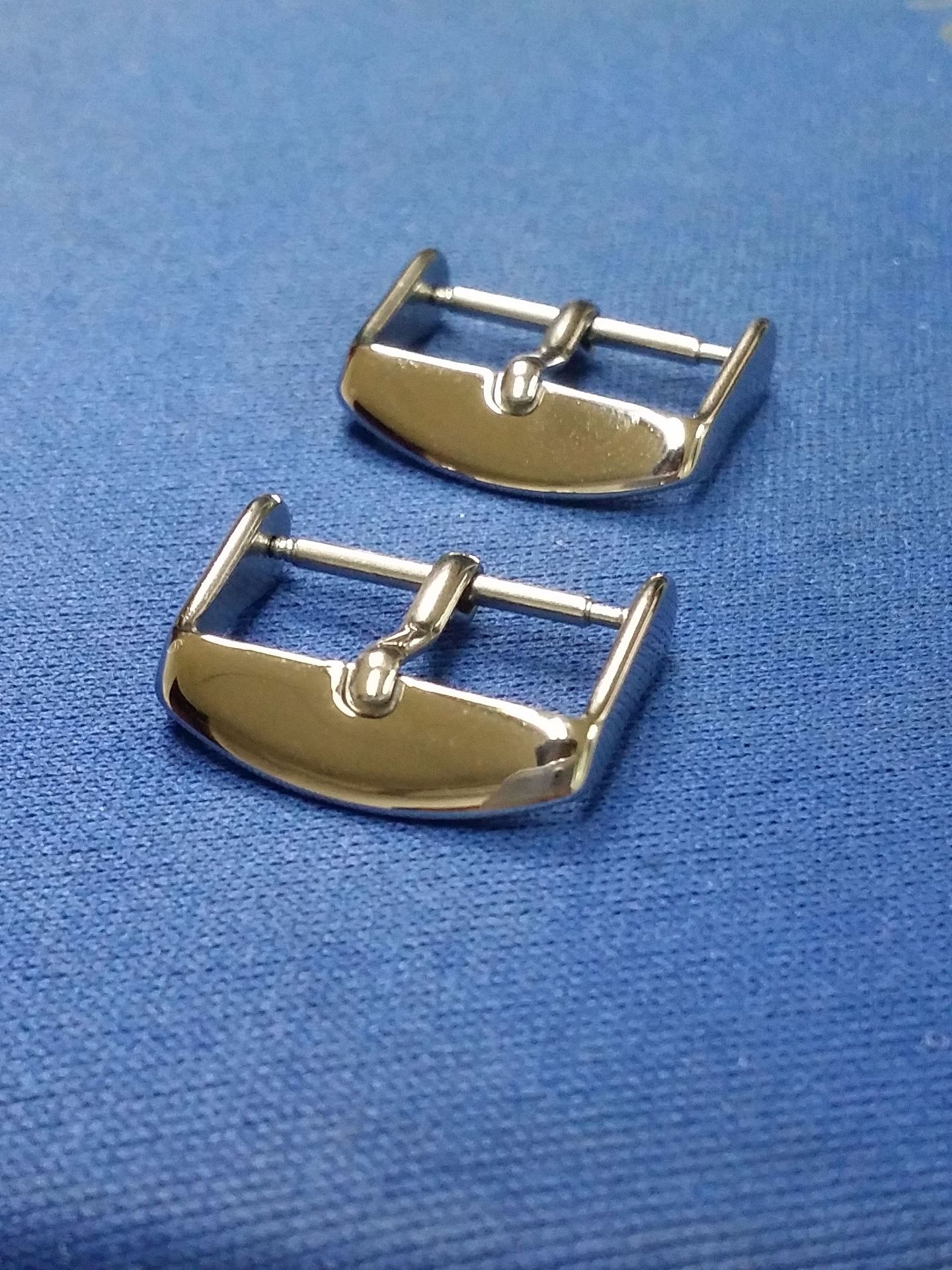 5厚度硅胶表带扣