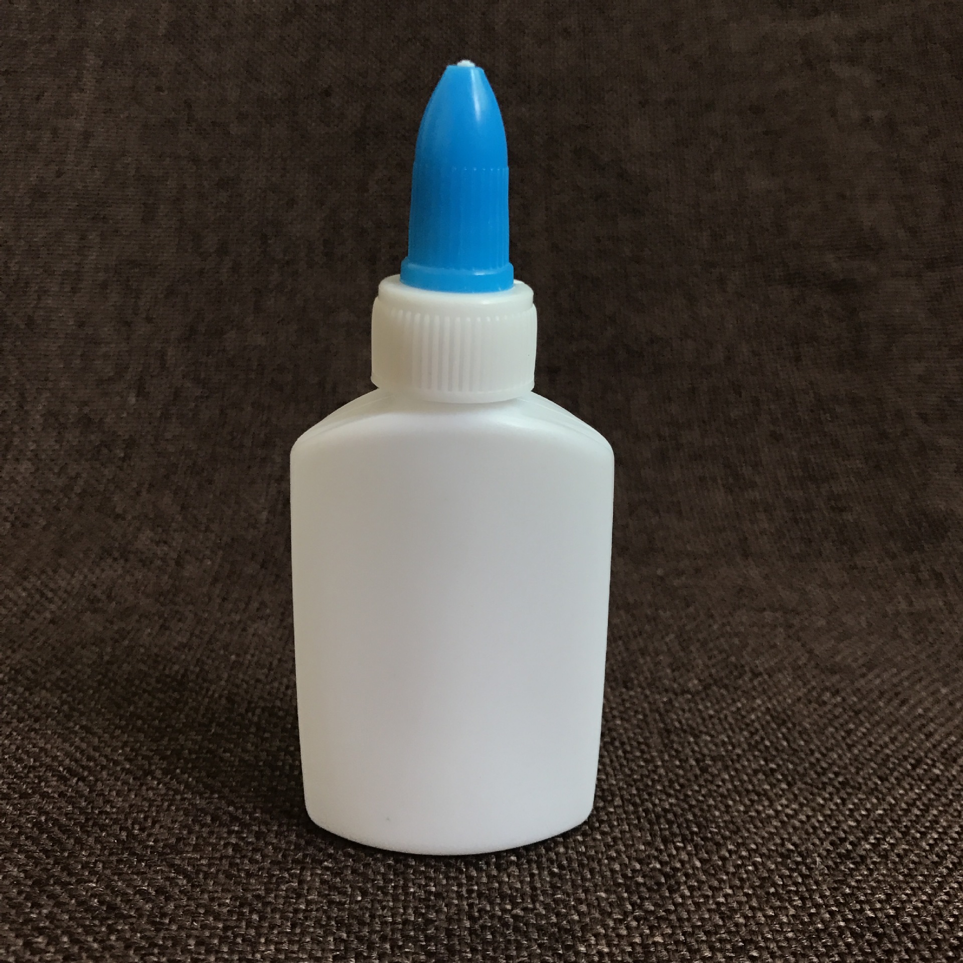 厂家直售40ml白胶瓶文具胶瓶吹塑瓶闪光胶瓶40克pe瓶