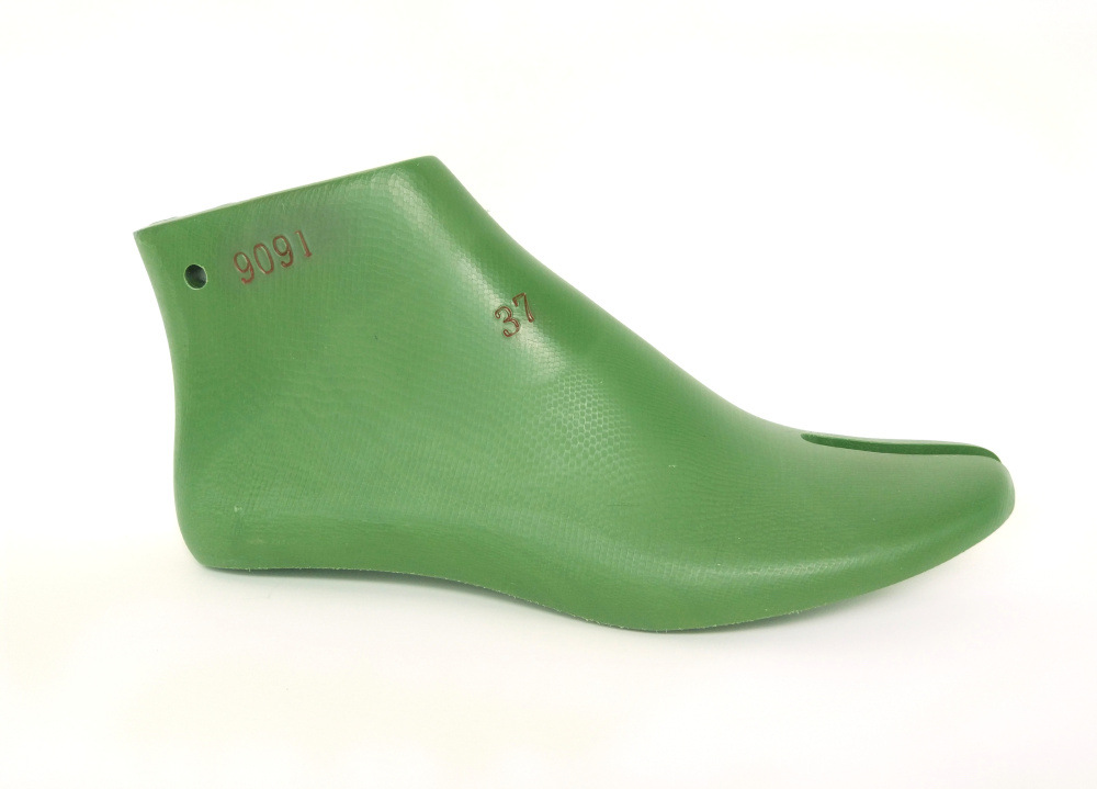 定制新款女士罗马低跟鞋楦头,高帮开叉开脚趾夹脚凉鞋楦头女9091