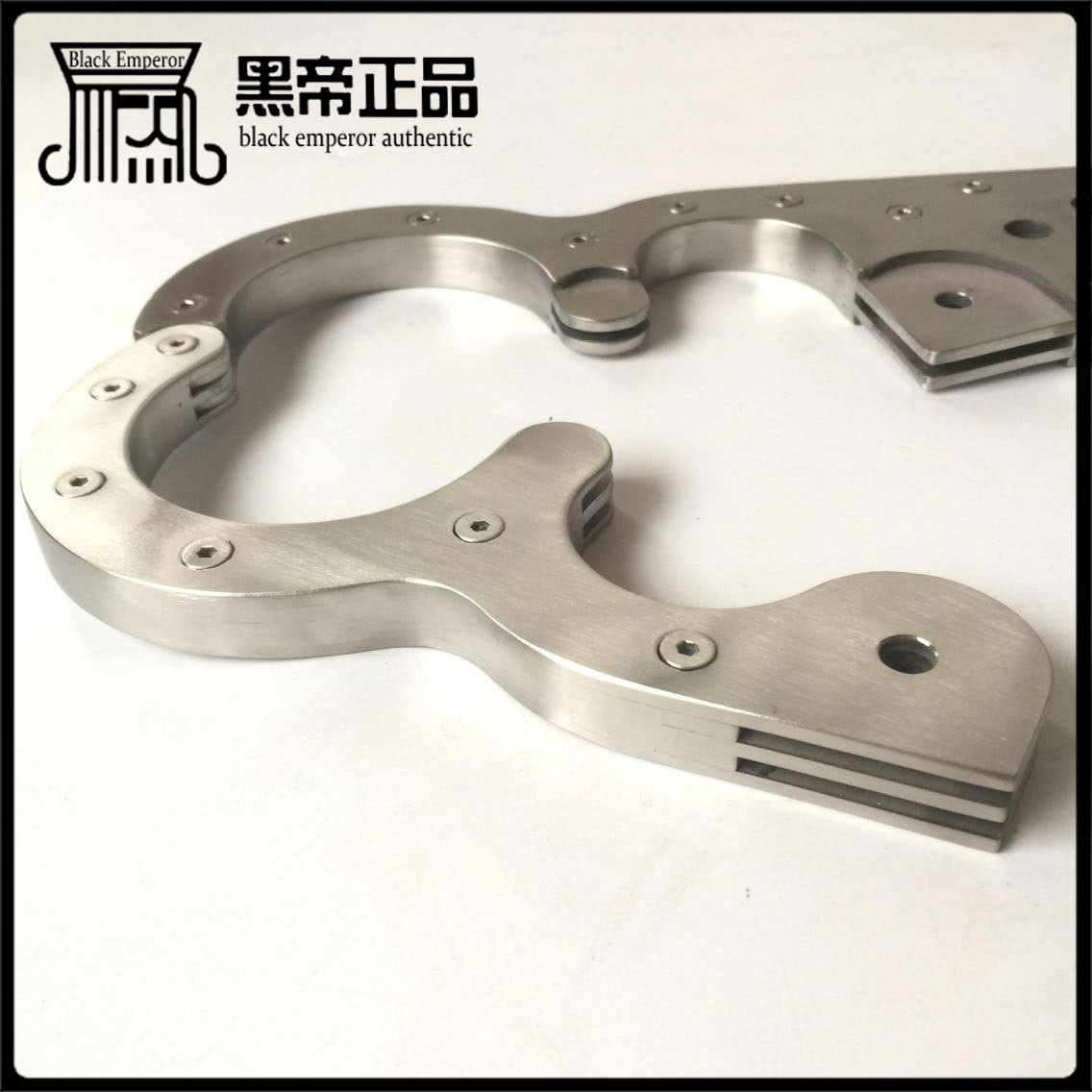 黑帝正品 厂家直销 不锈钢手足固定枷 成人情趣用品批发 性保健品