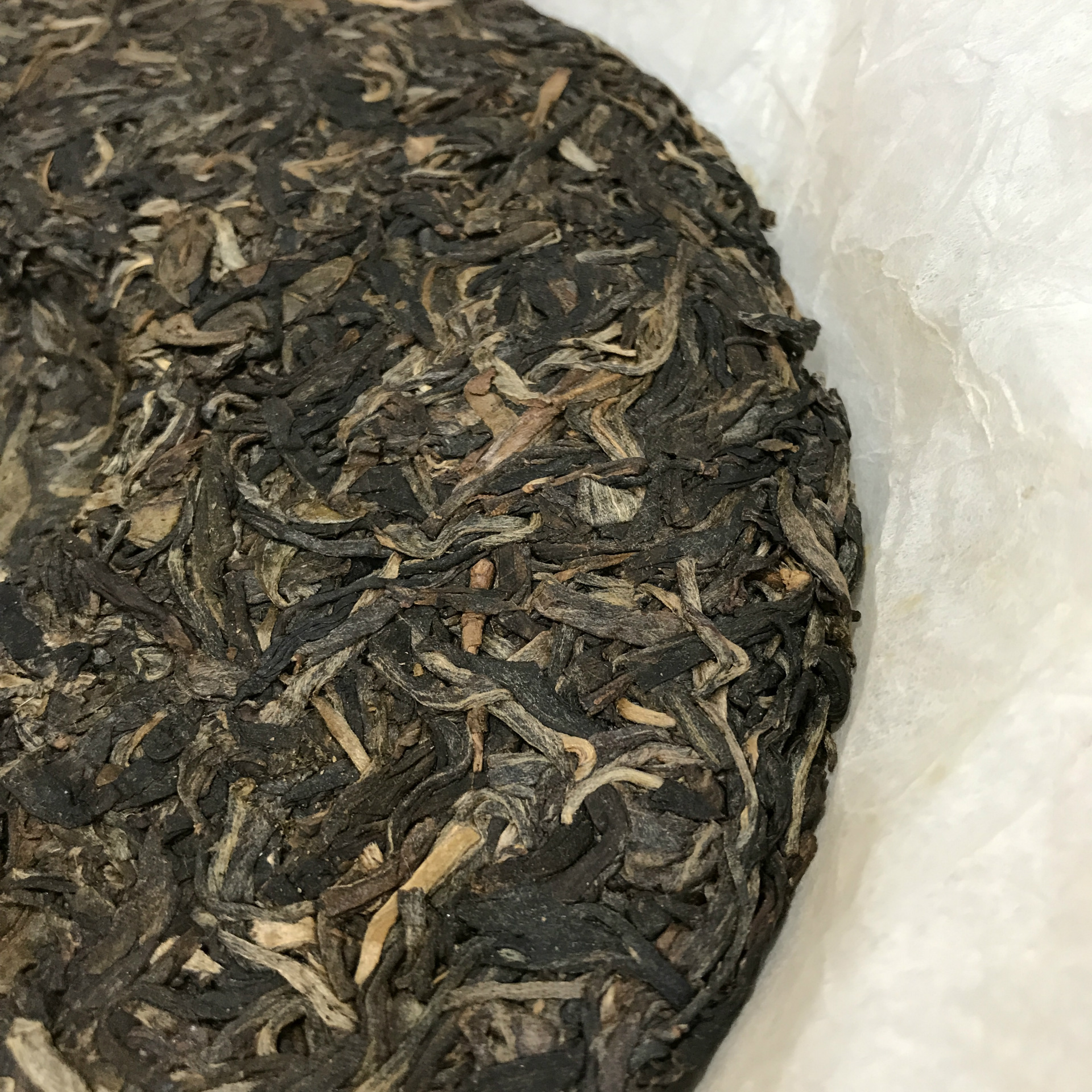 2015年布朗王布朗生态古树茶普洱茶生茶青饼