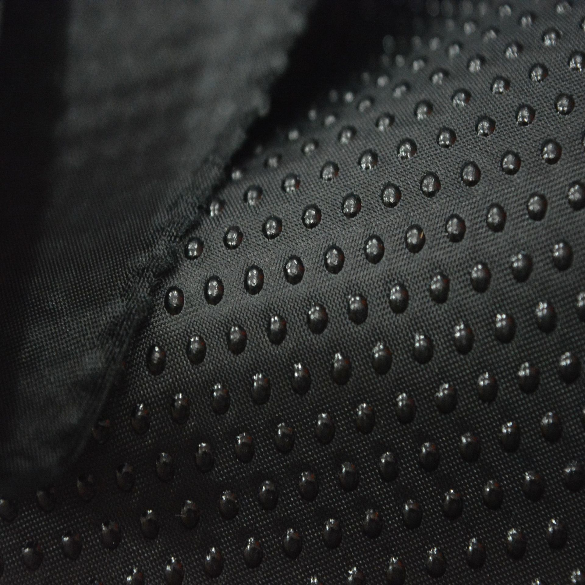 厂家现货供应 春亚纺滴塑面料 汽车沙发坐垫底布 1米起售