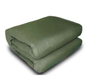 厂家直销军绿色棉花被军用被加厚新疆纯棉花工地学生劳保被褥批发