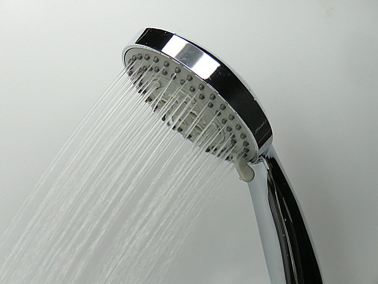 厂家直销 五功能全新料镀铬花洒喷头 吸塑套装手持花洒 欢迎购买