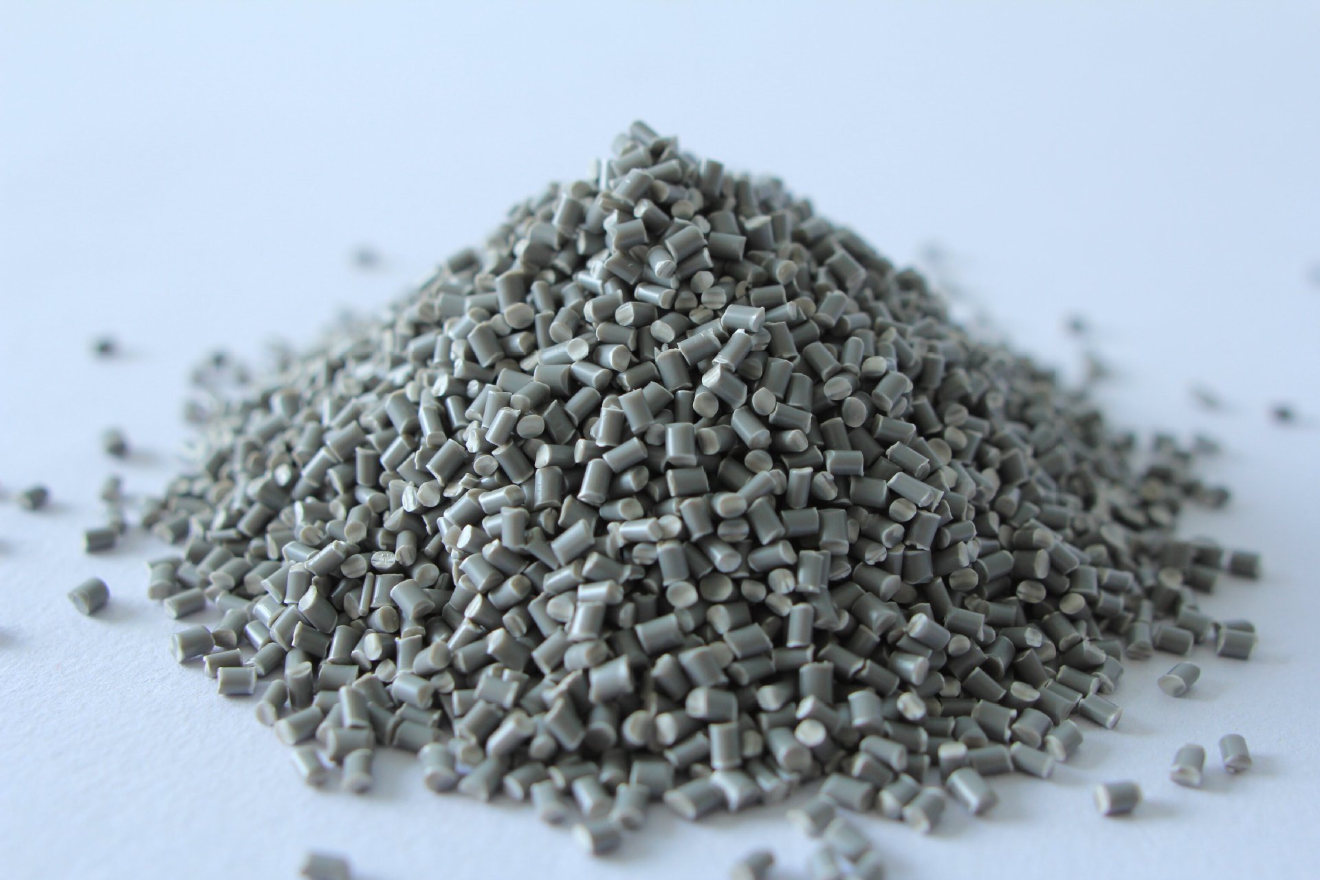 中新华美厂家直销 ps改性料 染色hips塑料颗粒