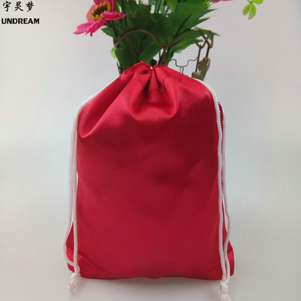 深圳厂家生产新款色丁珠宝袋珍珠小饰品装丝绸布袋可定制logo