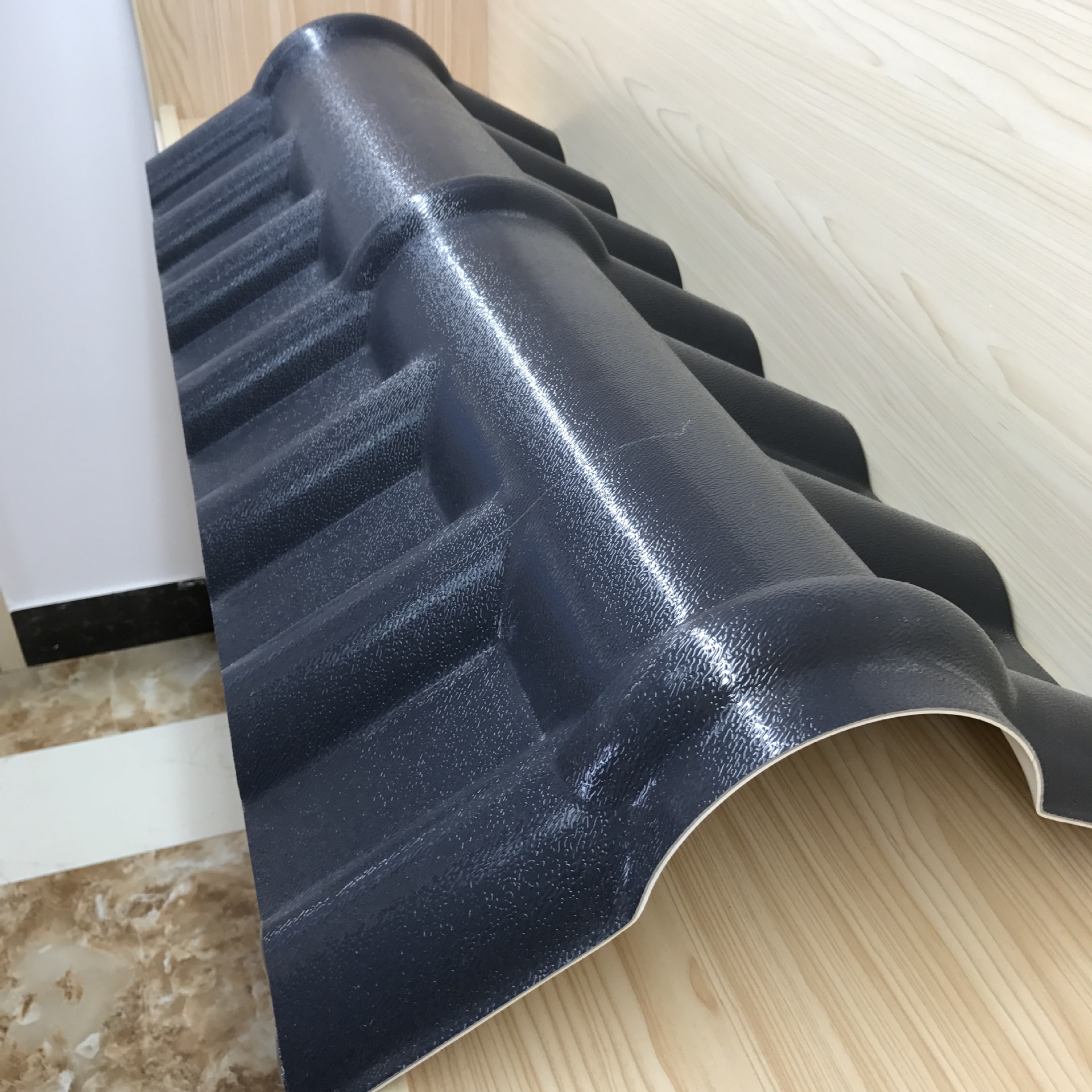 厂家直销 屋面彩钢琉璃仿古瓦 屋面改造厂房别墅正脊瓦 建材 屋顶