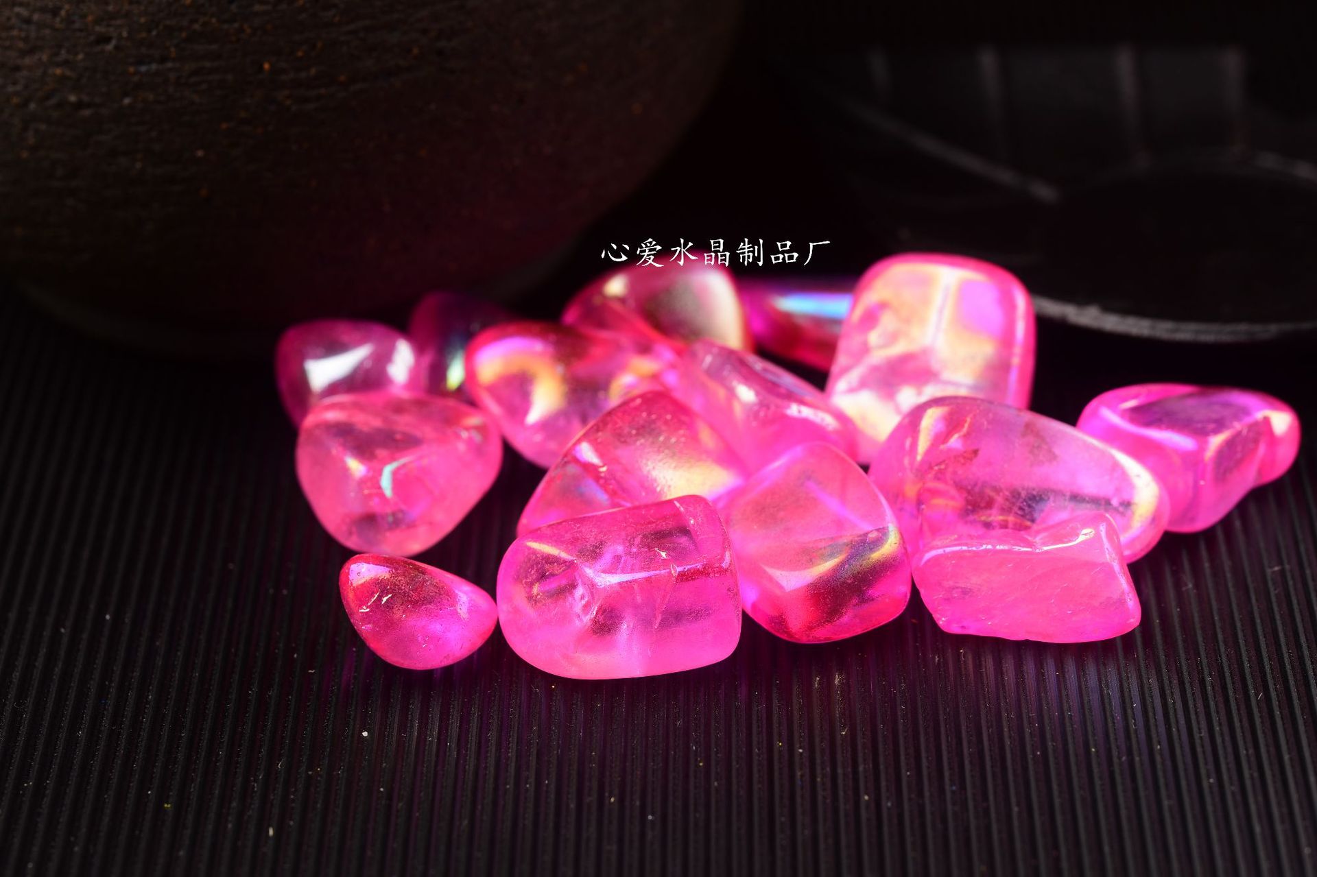 电镀天然水晶原石白水晶镀彩粉水晶碎石吊坠摆件能量石厂家批发