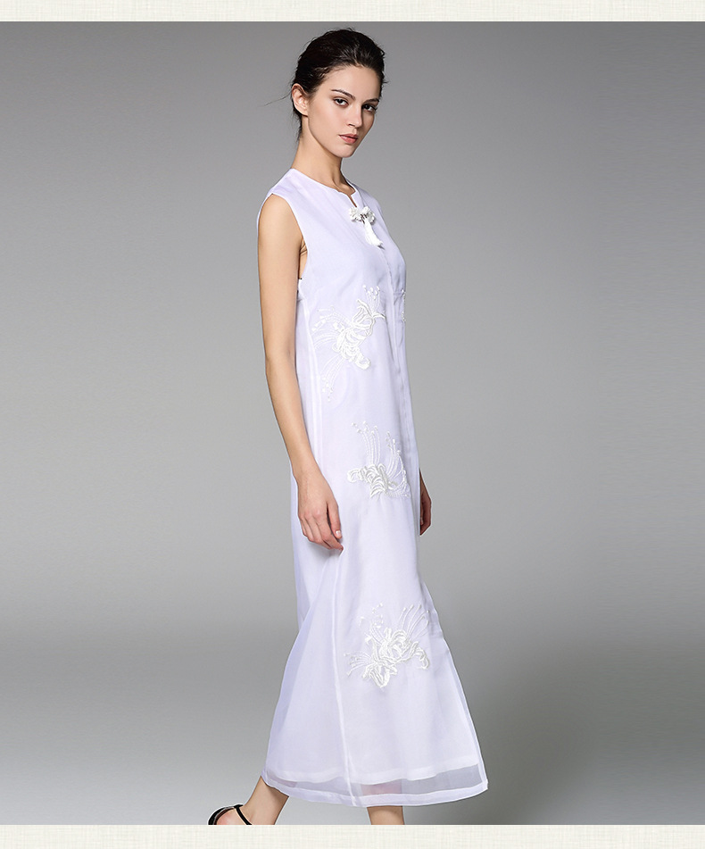 纯白色刺绣真丝缎连衣裙 手工绣花原创设计女装外贸女装