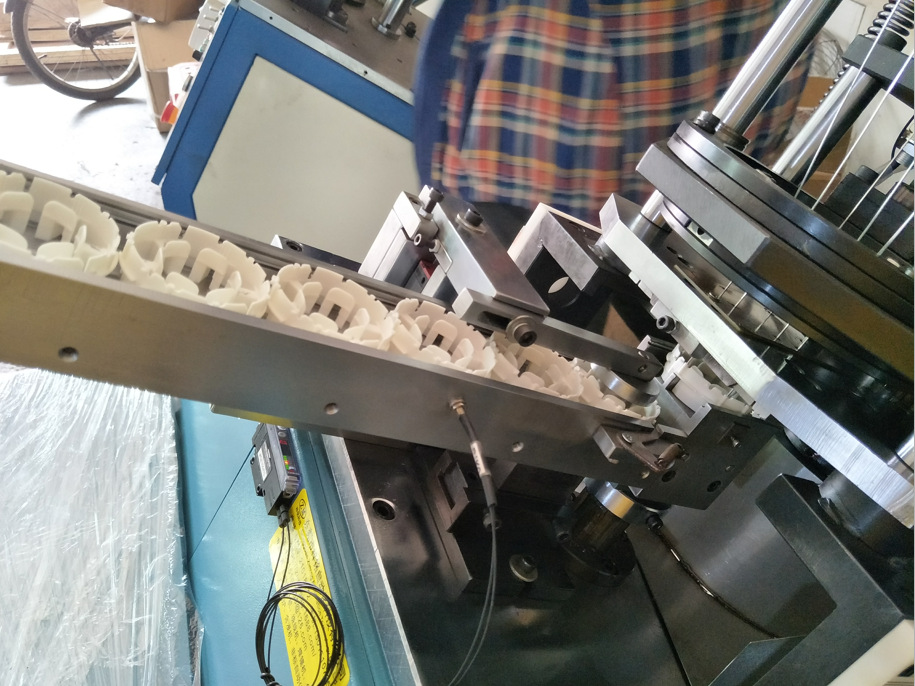 aip-86骨架自动插针自动插pin机自动插端子机电机线圈自动插针机