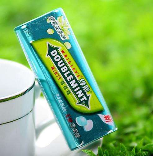 绿箭薄荷糖铁盒约35粒15瓶原味薄荷味茉莉花多口味批发