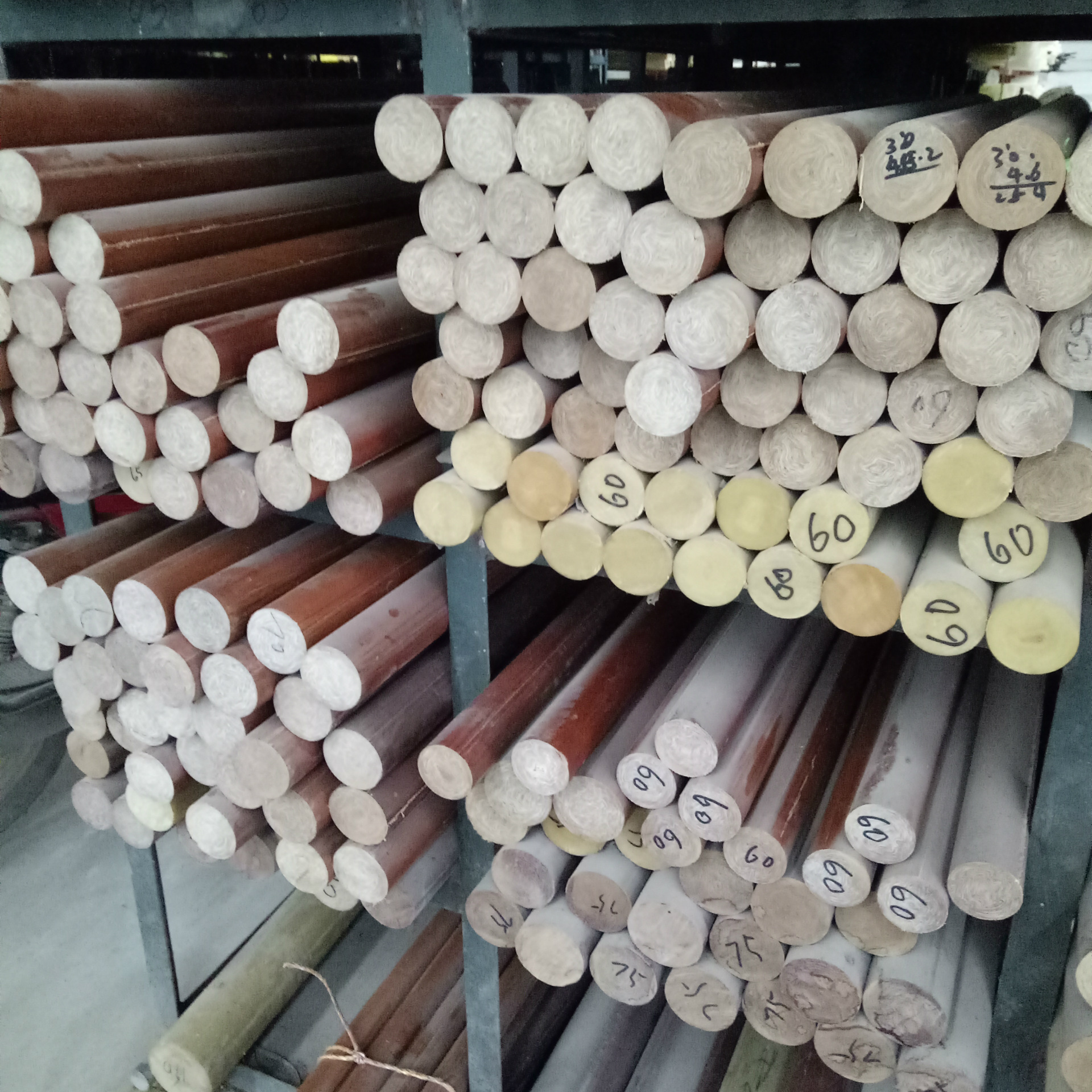 厂家批发 胶木棒 绝缘材料 绝缘胶木棒 绝缘胶木板 质量保证