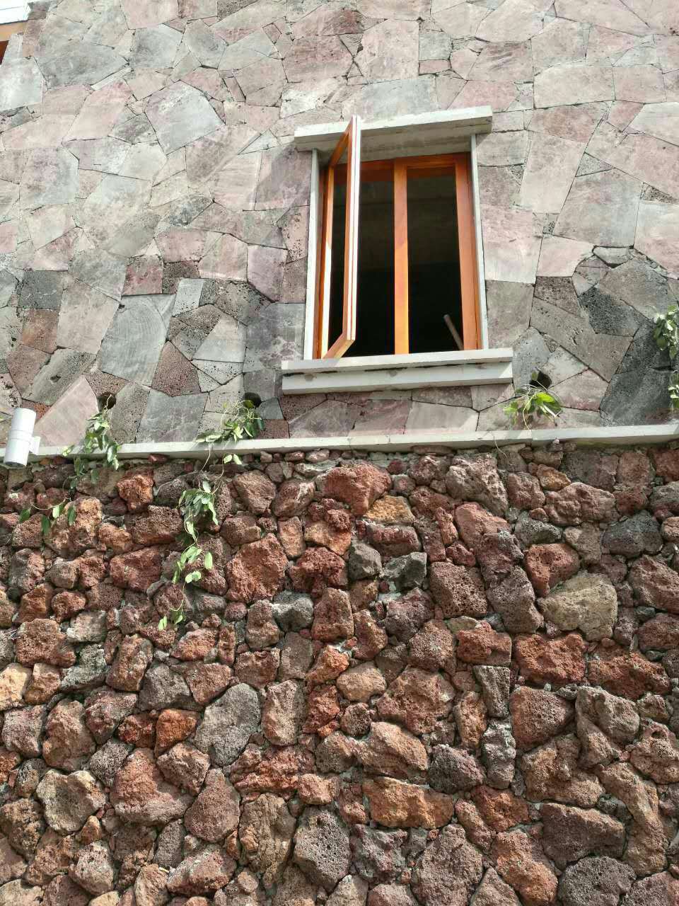 切片火山石背景墙面装饰景观隔热装修蜂窝石园林古建仿古文化乱石