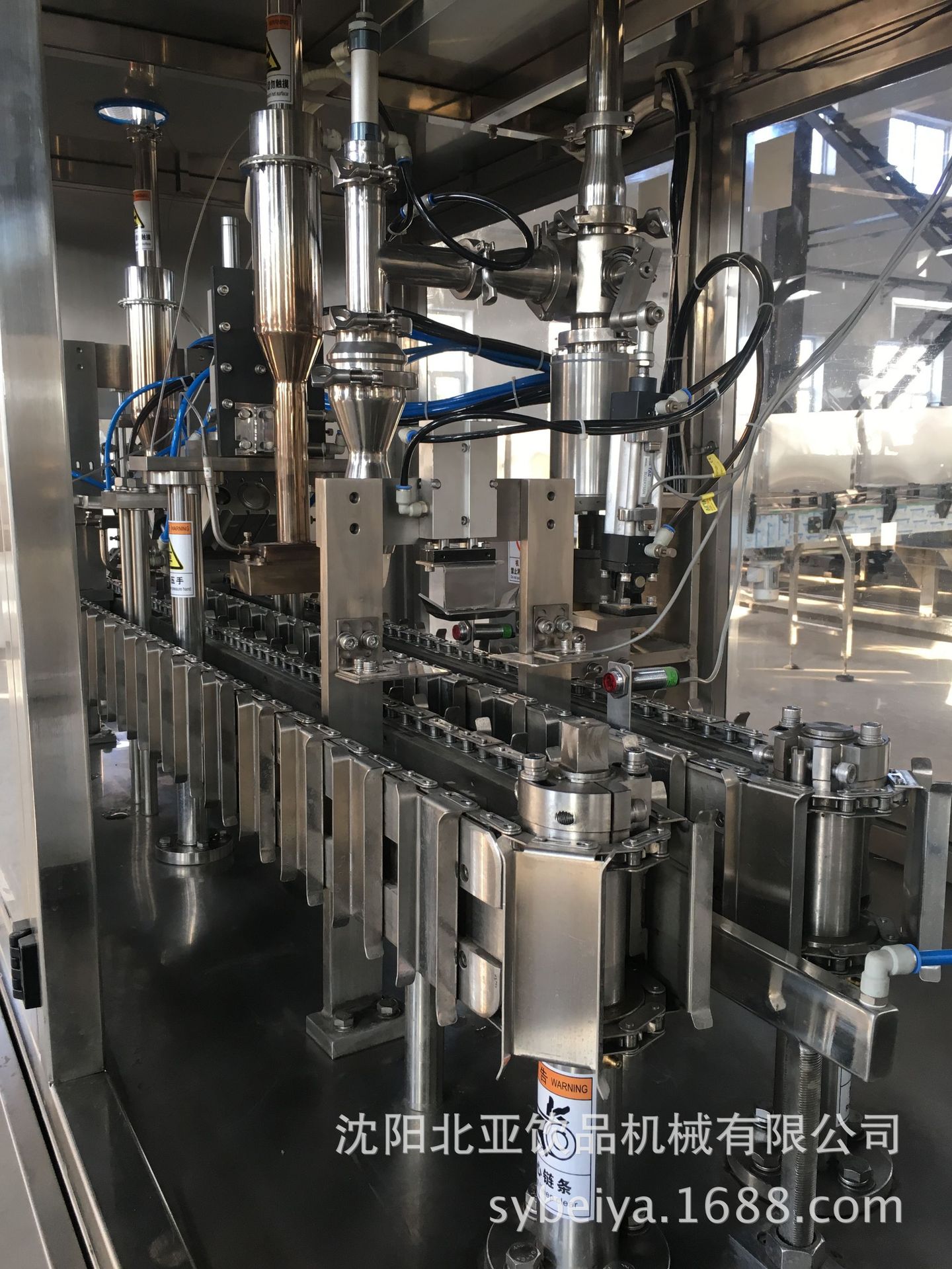 奶油全自动屋顶盒灌装机沈阳北亚