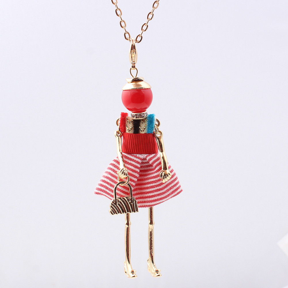 厂家直销 韩国简约长款毛衣链小女孩人形吊坠项链 挂件饰品