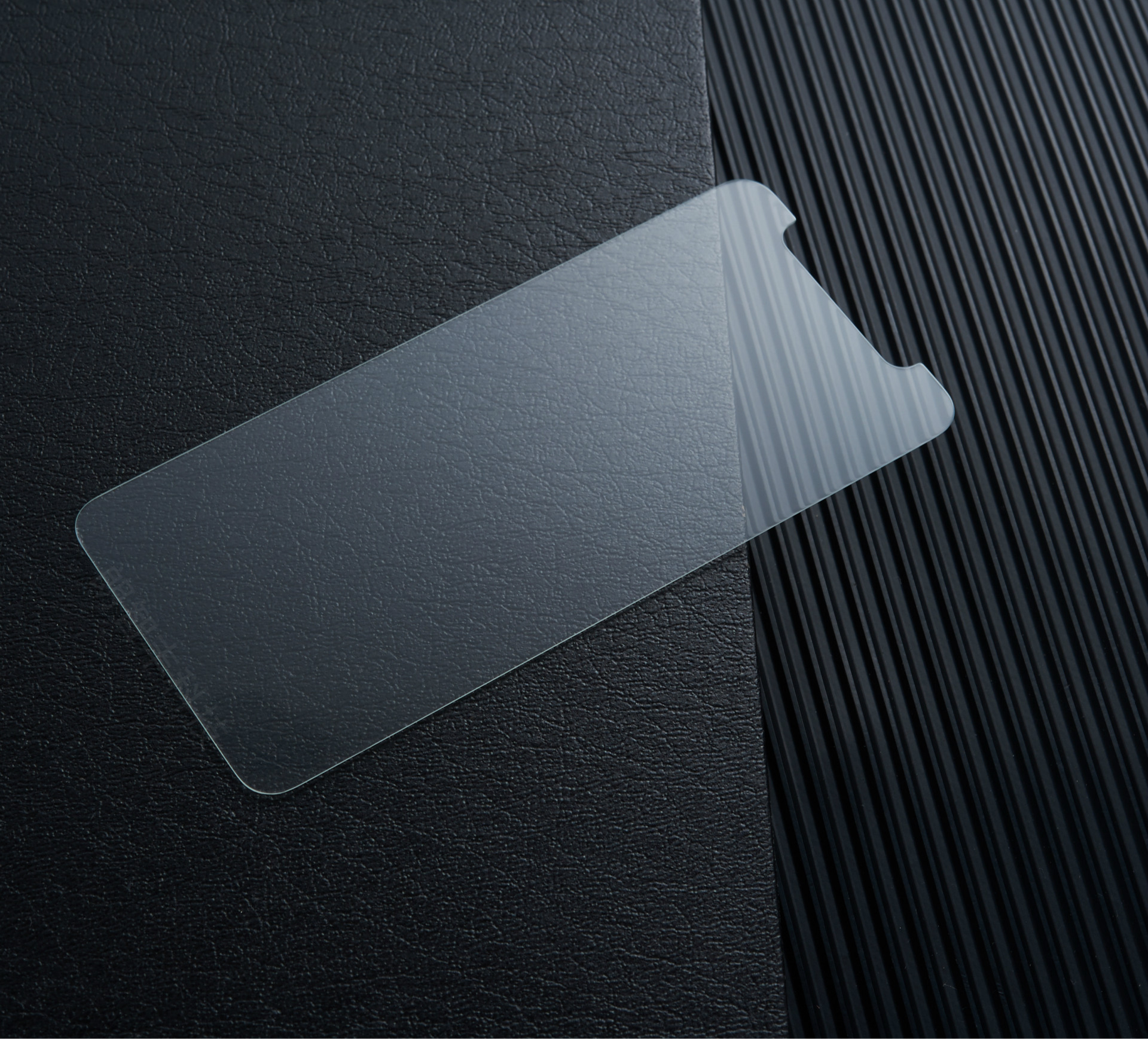 东洋ab胶钢化膜