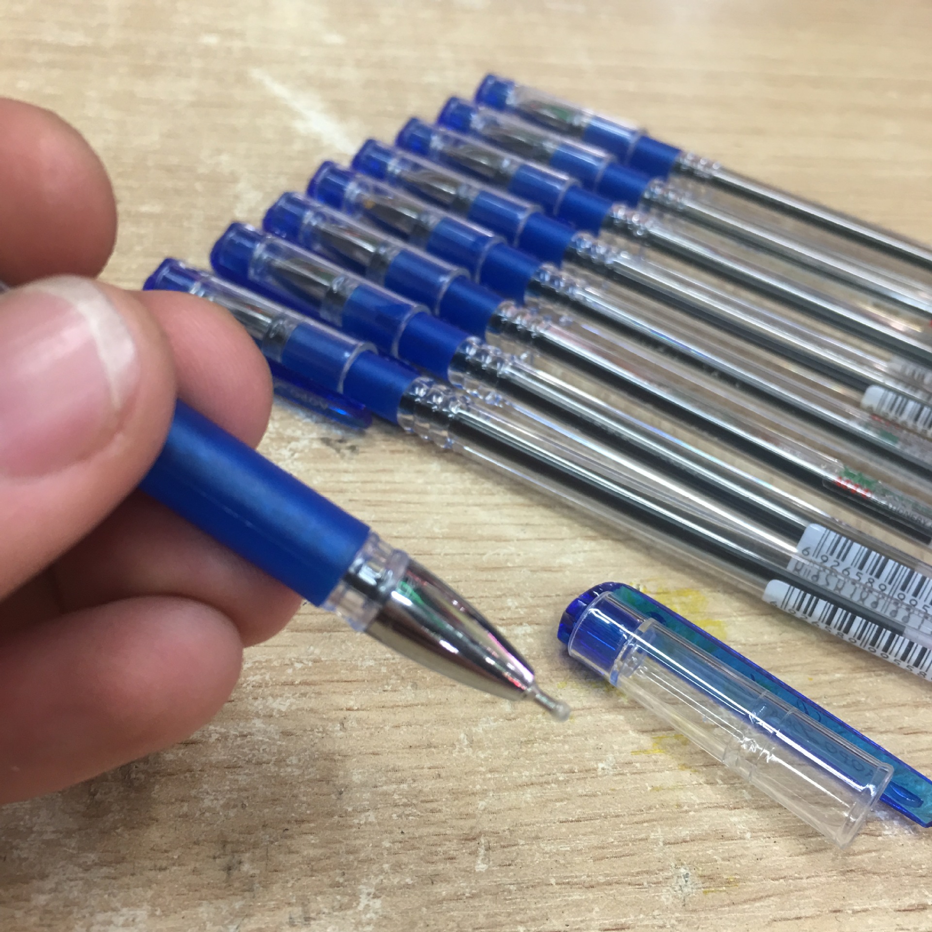 black has no fragrance, red blue has fragranceobo ballpoint pn