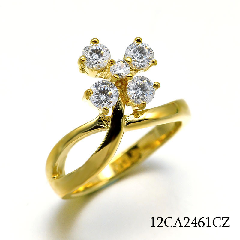 法国设计简约时尚四瓣花朵镶嵌圆形锆石18k包金女士戒指首饰