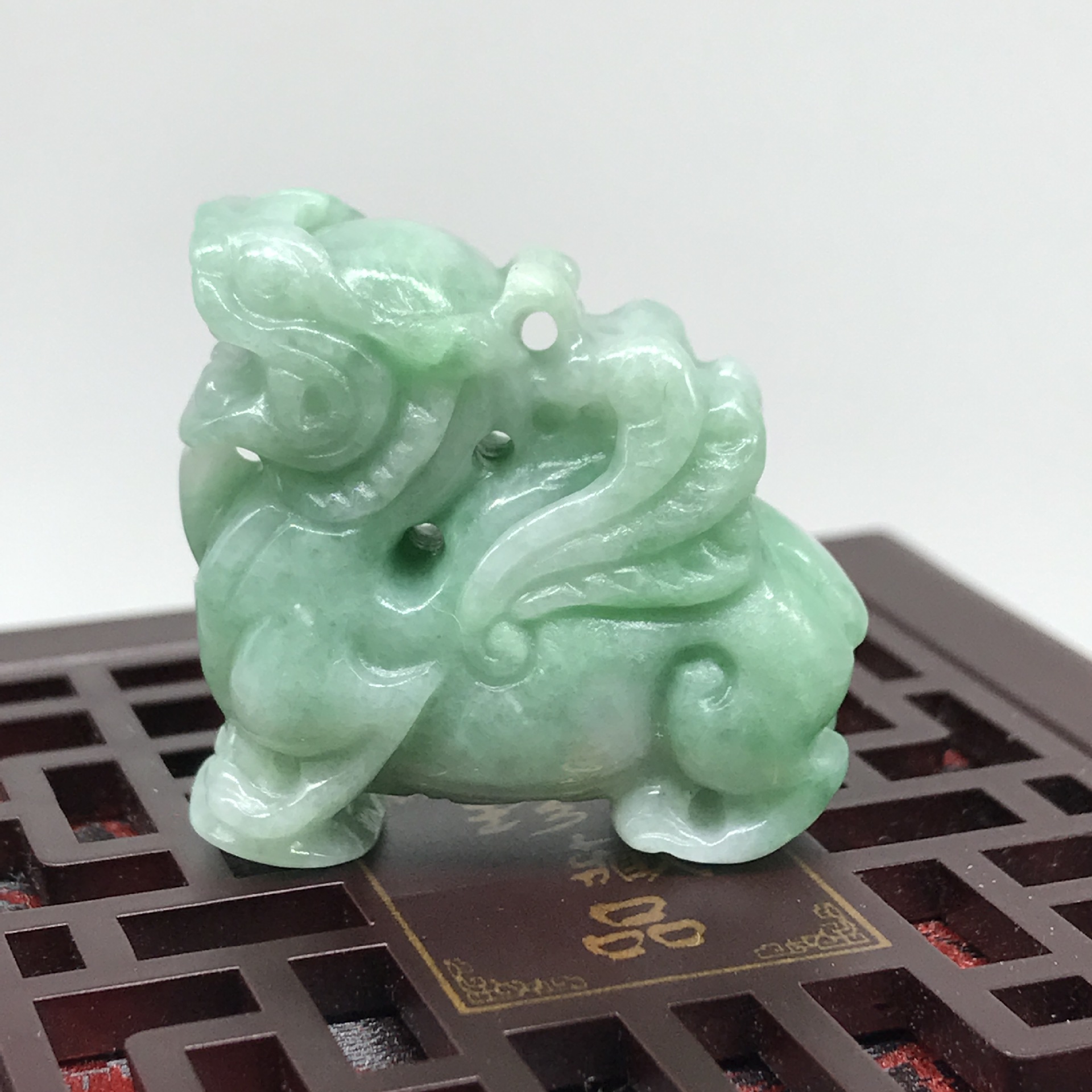 缅甸天然翡翠 立体麒麟 挂件吊坠 a货翡翠吊坠貔貅项链a货