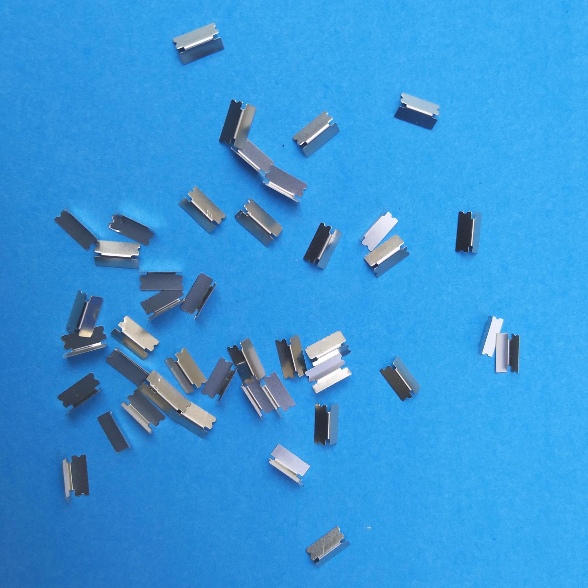 厂家直销纯镍片端子不锈钢冲压件片五金电池端子冲压加工贴片编带