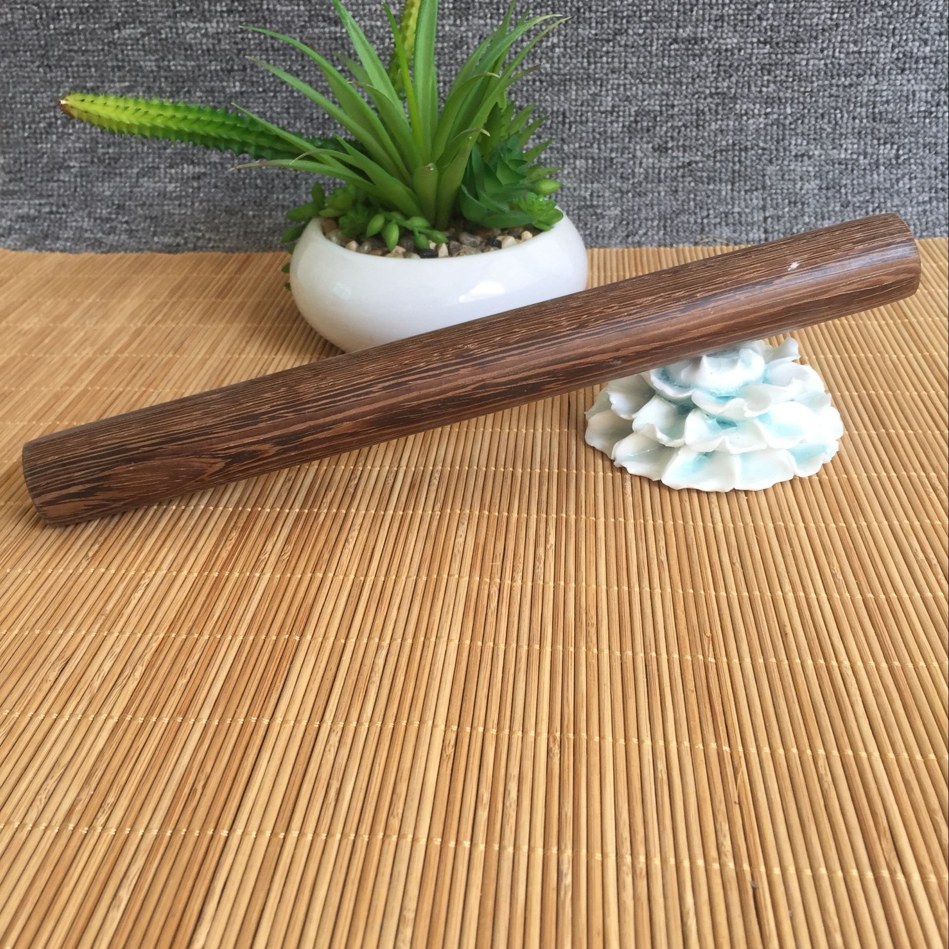 新品上架鸡翅木擀面杖 实木饺子云吞擀面杖厨房用品批发