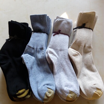 金脚趾 纯棉袜子秋冬款 舒适透气 适合地摊批发 淘宝赠品