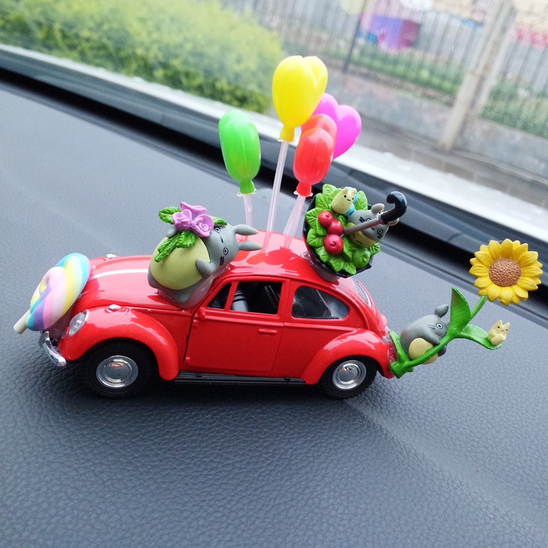 龙猫一款气球红车