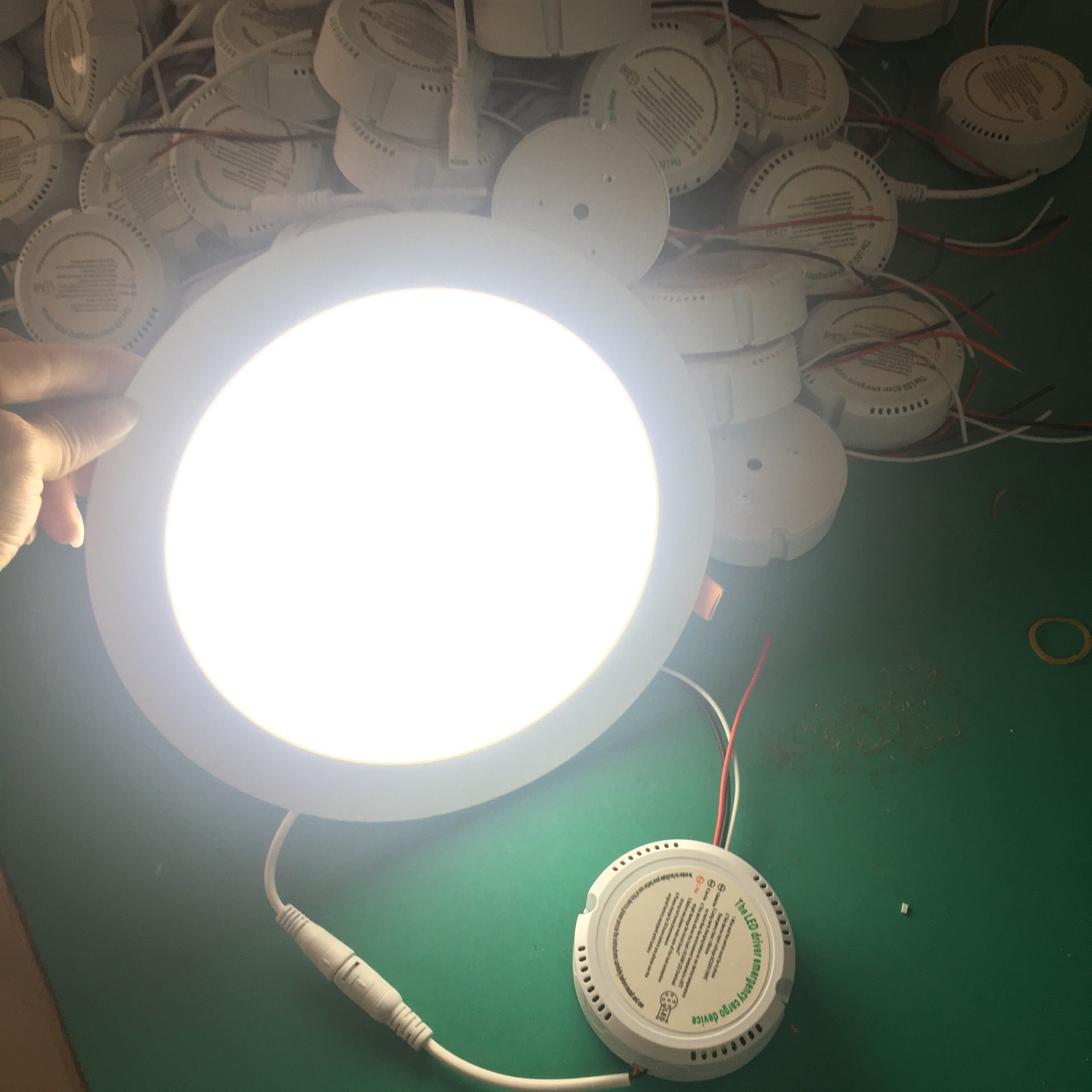 中山led灯具厂家批发led一体应急电源 3/24w电源应急面板灯筒灯