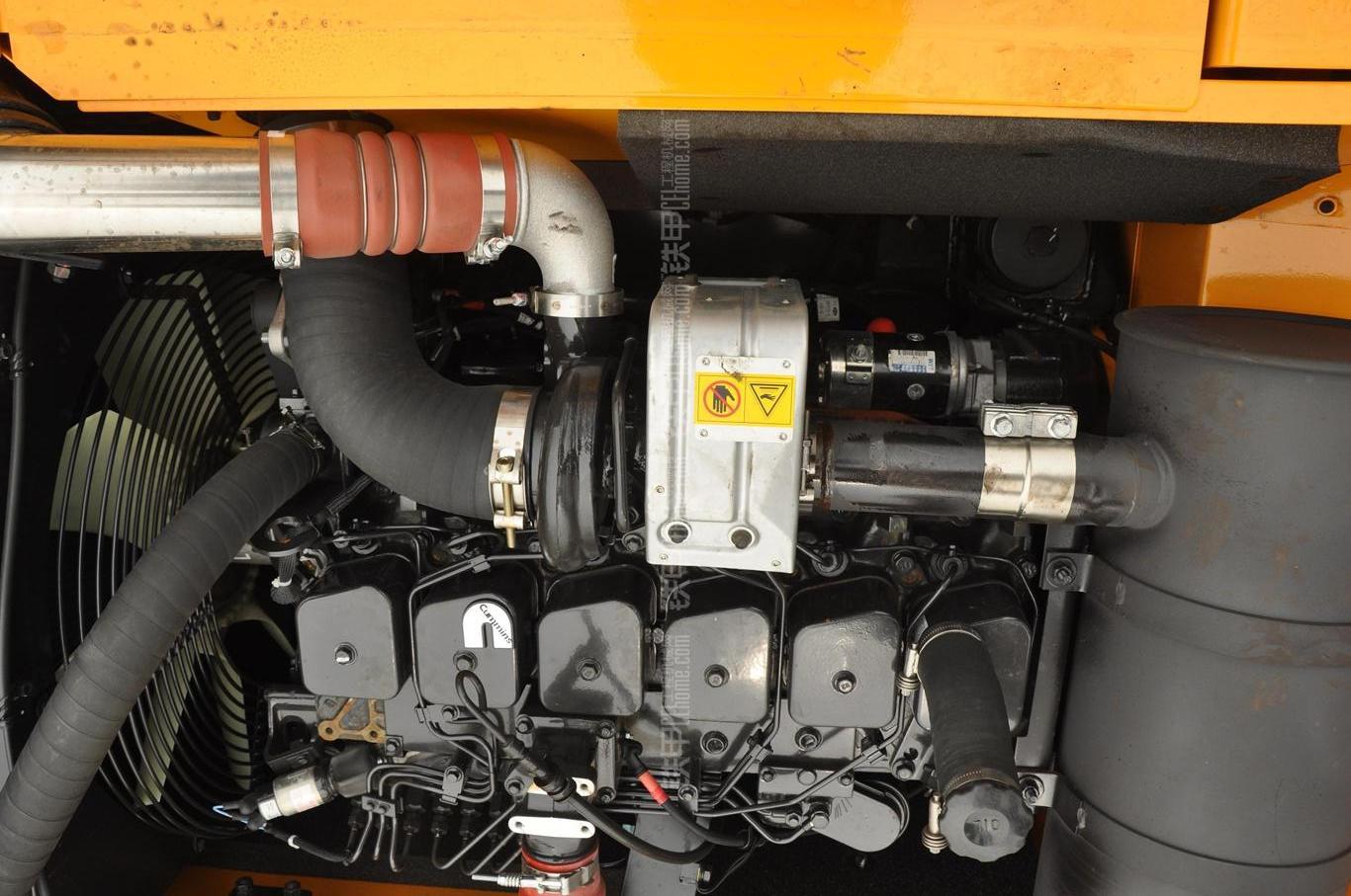 现代225挖机用发动机 全国联保二年