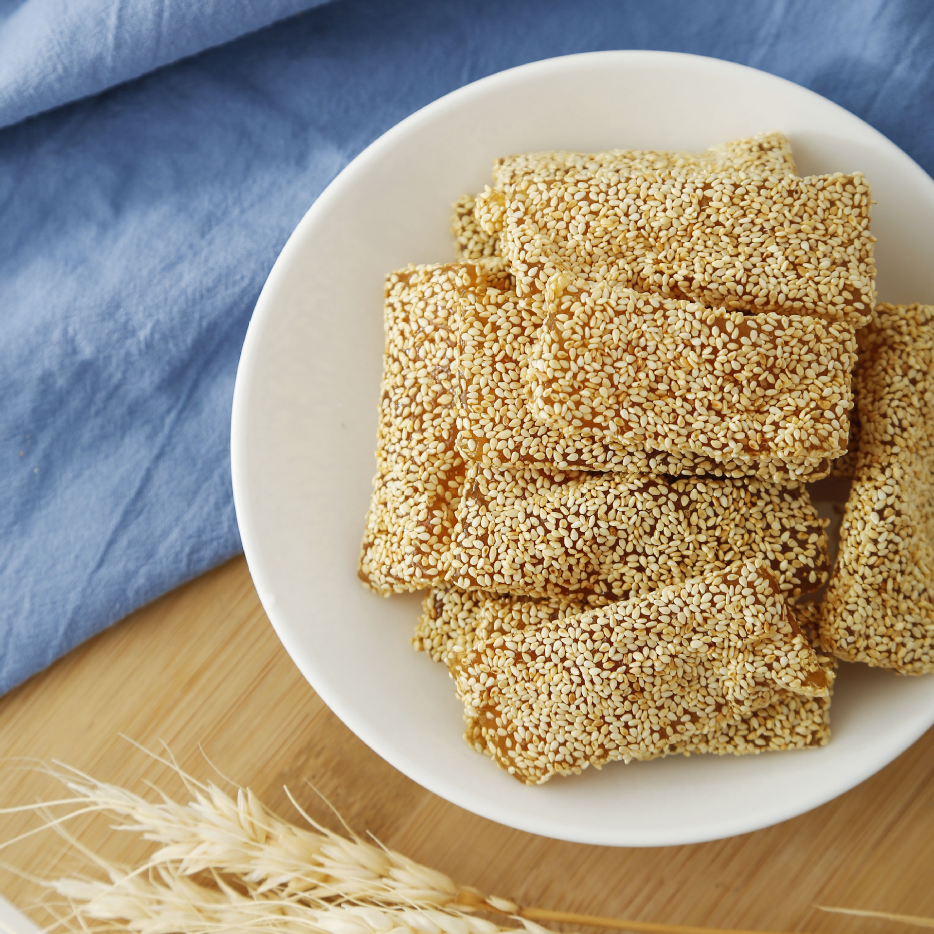 供应 牛皮糖办公室休闲食品儿童零食手工制作点心批发