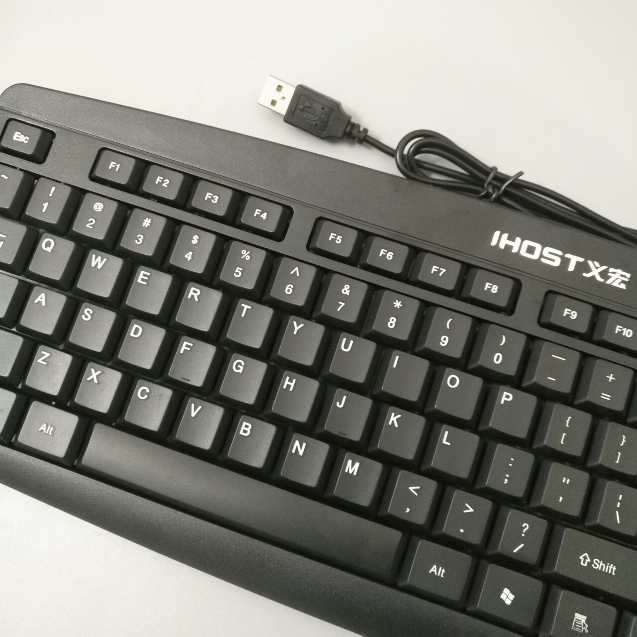 义宏k10电脑有线键盘台式机笔记本办公家用通用装机便宜键盘