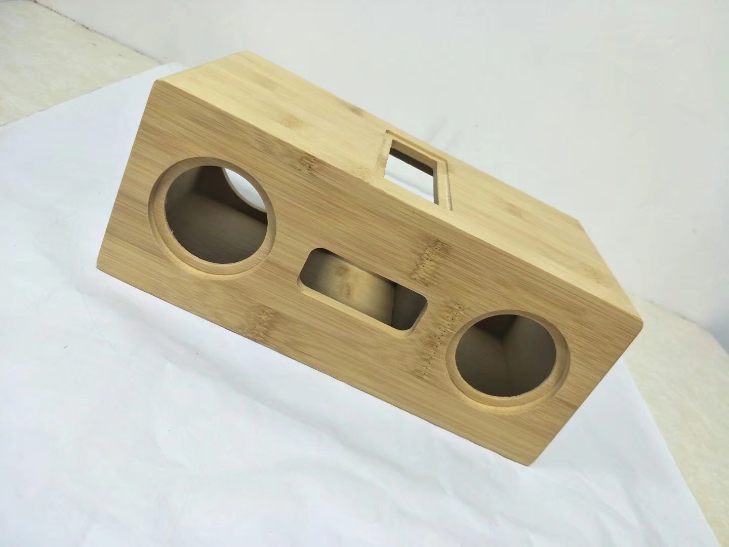 音响厂家定制汽车音响木箱加工苹果音响蓝牙音响音箱外壳批量定制