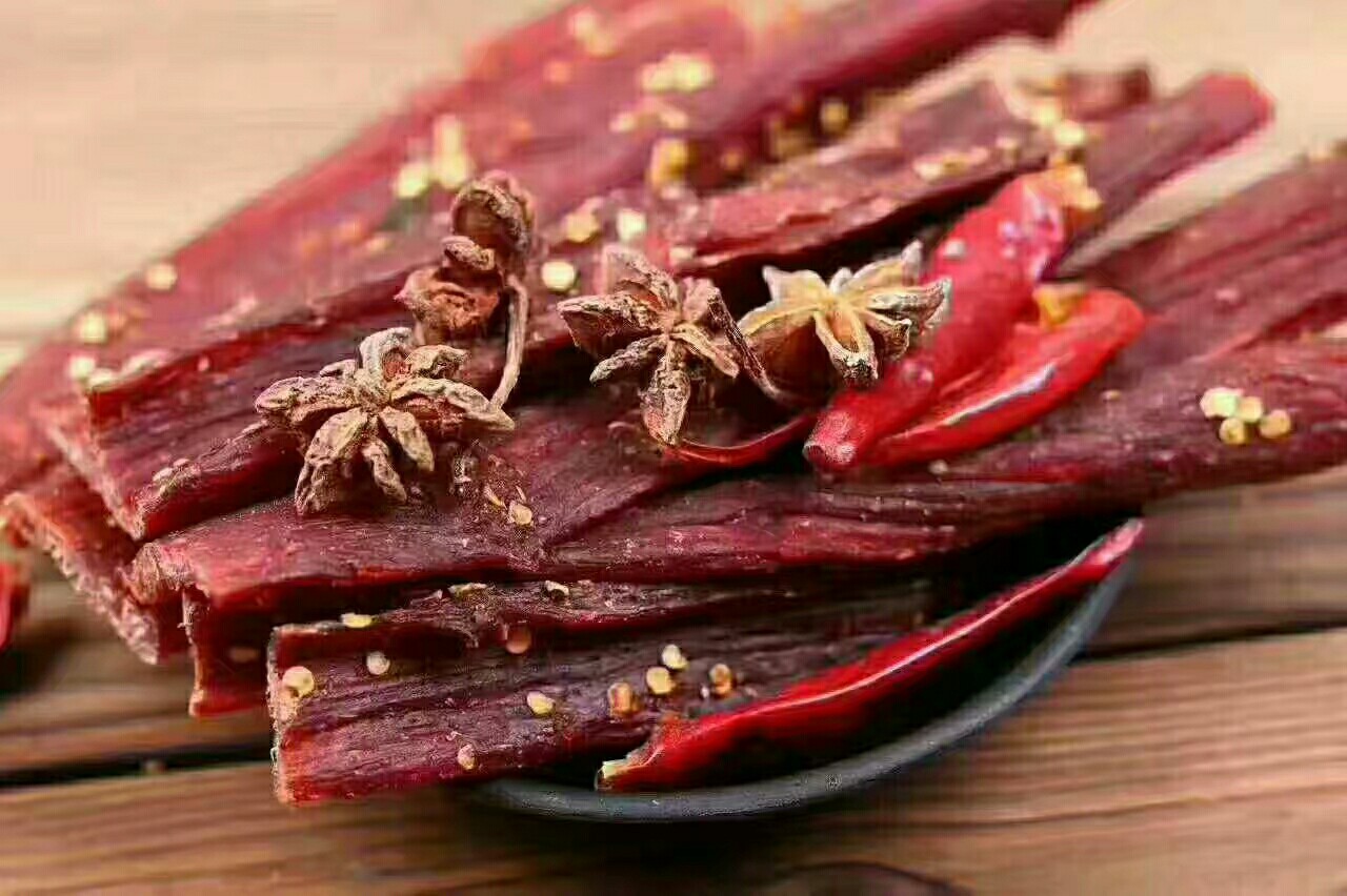 大家都来看看正中的甘孜州风干牦牛肉