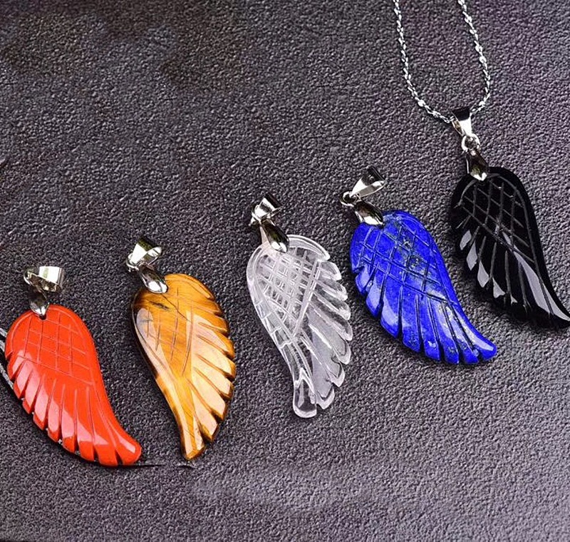 天然水晶吊坠天使翅膀项坠各类水晶天使之翼吊坠女款时尚潮流