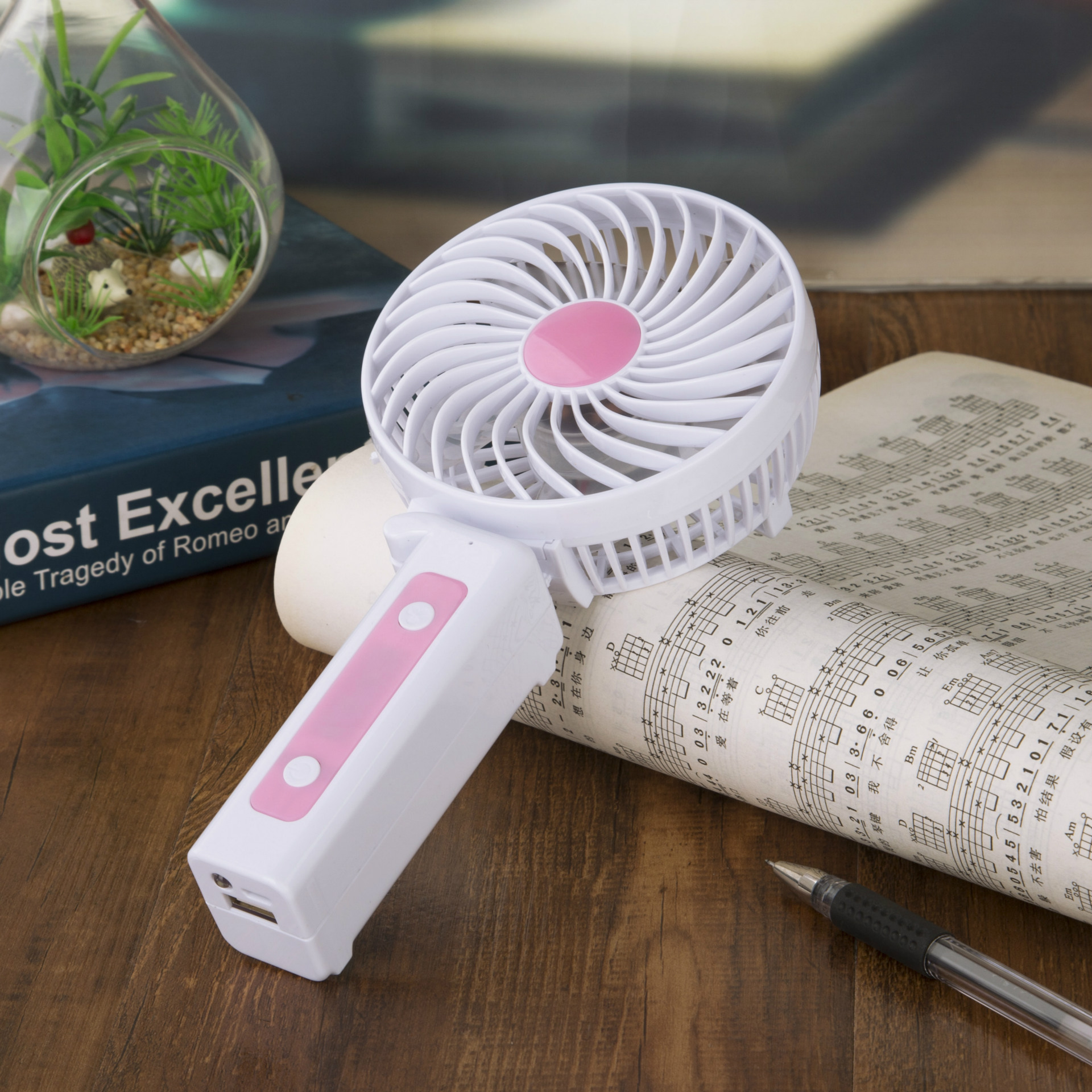 新款小风扇 迷你便携式usb手持充电风扇户外充电宝风扇