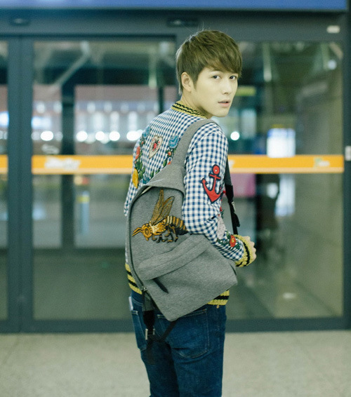 wuli井柏然,李治廷,马天宇最爱背的双肩包居然是这样的!