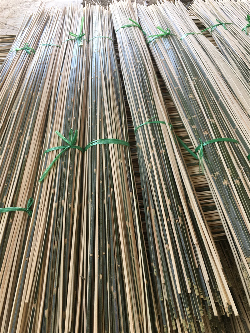 竹丝竹片竹条天然竹条原竹青皮制品 多用高档青皮竹条竹丝量大优