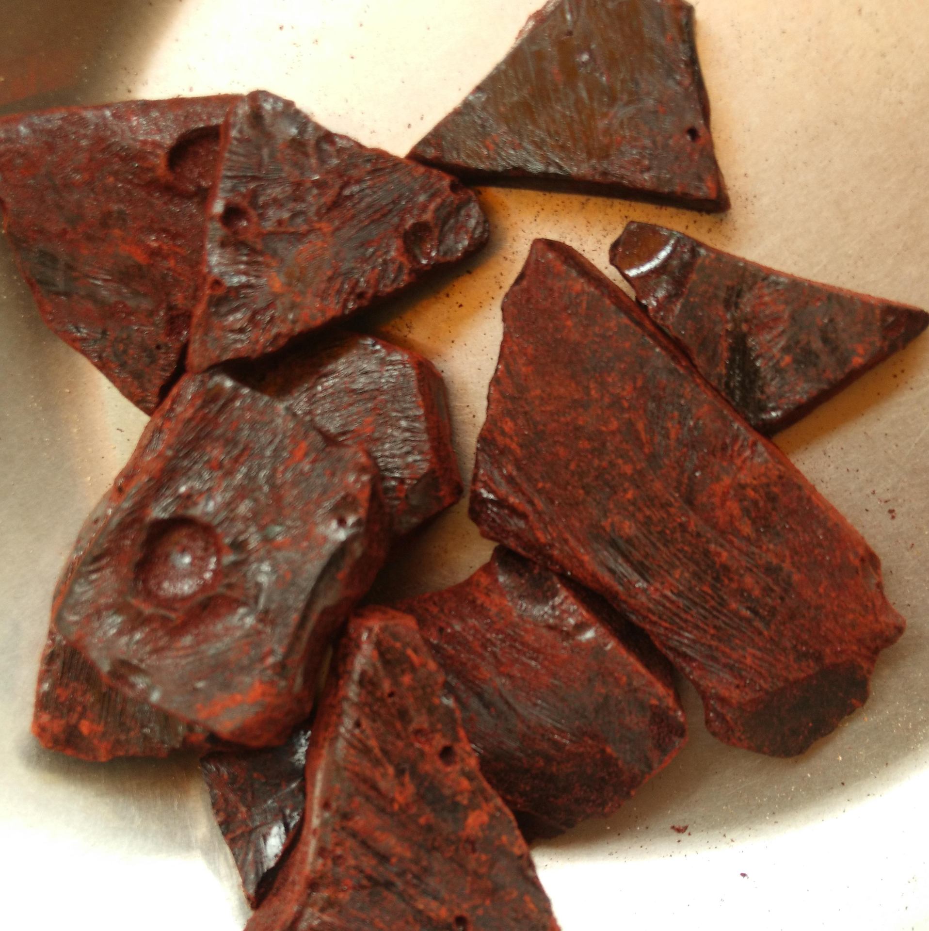 龙血竭 血竭 木血竭 块状 全检合格正品血竭 含量高 另有硇砂