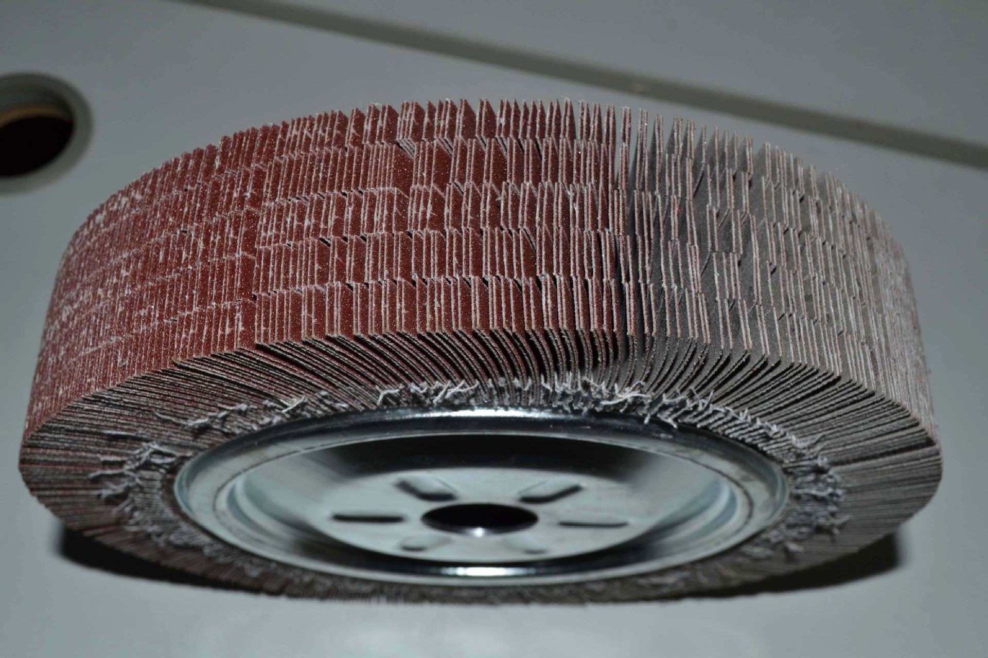 yl供应 240mm圆孔 抛光砂布轮 砂带千叶轮 不锈钢打磨抛光百叶轮