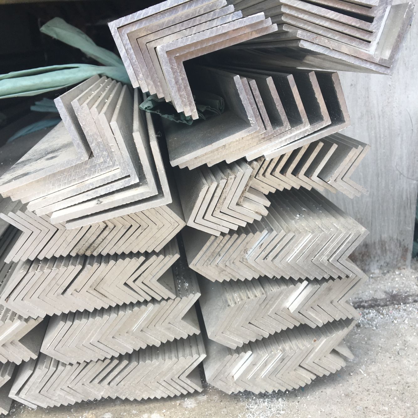 深圳福田铝合金角铝 佛山铝合金角铝 东莞石龙铝合金角铝