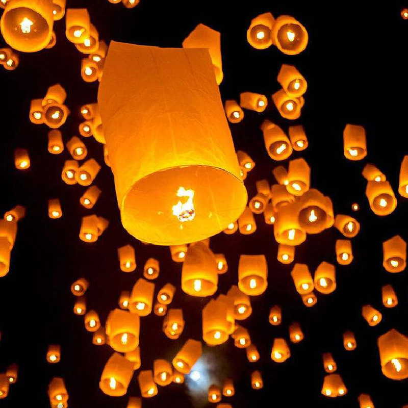 孔明灯 白色彩色阻燃纸许愿椭圆形天灯外贸出口现货工厂批发