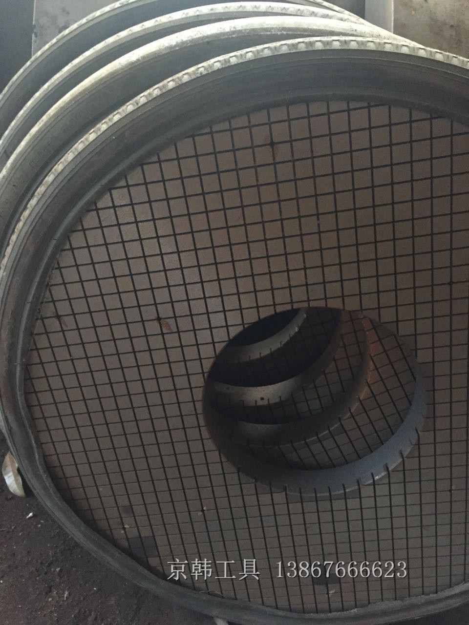 厂家供应球墨铸铁研磨盘 抛光盘 研磨定盘 粗磨盘 非标准定做