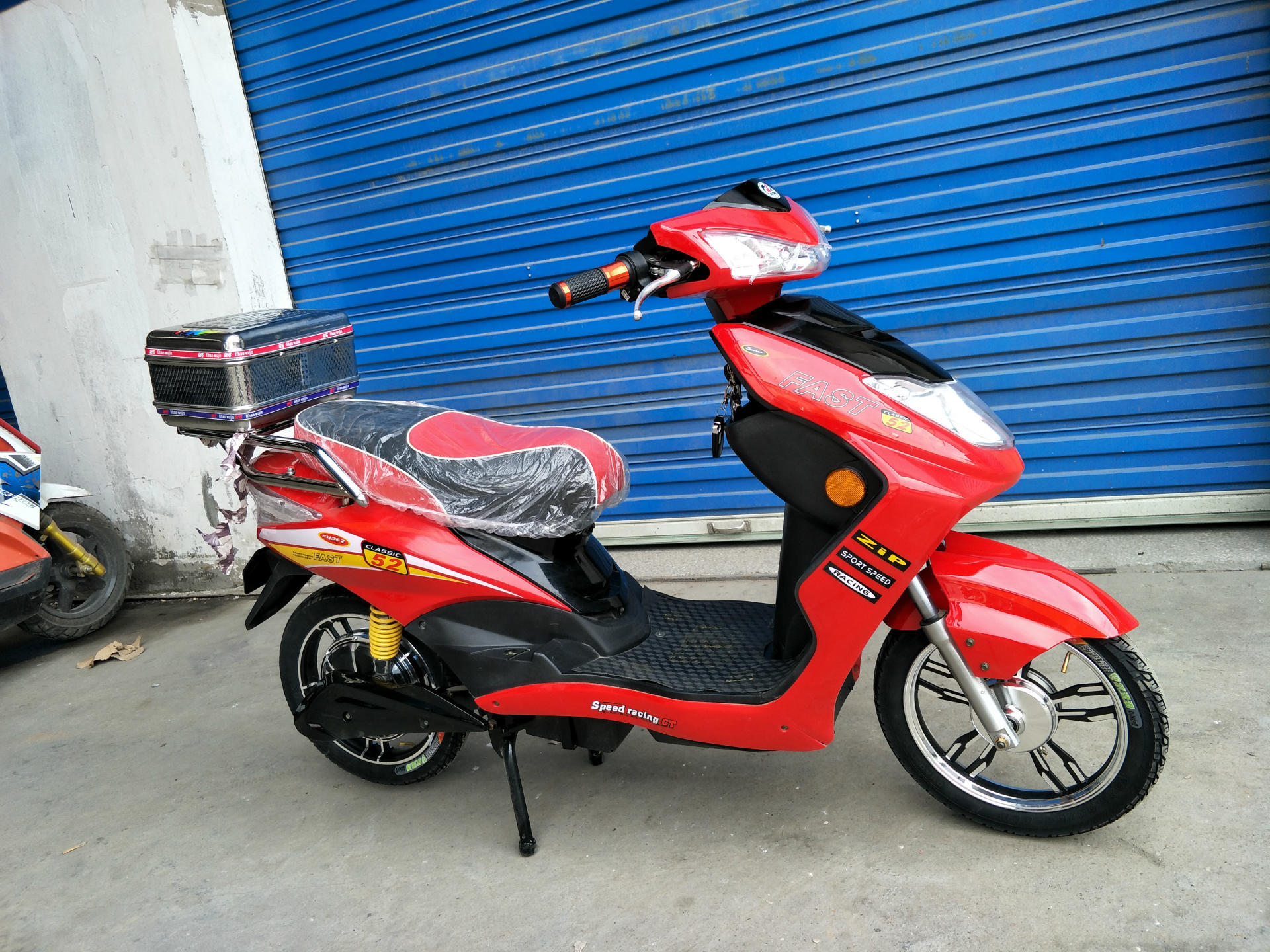 【小鹰王整车】价格,批发,供应商厂家 - 北塘区鑫利龙电动自行车配件