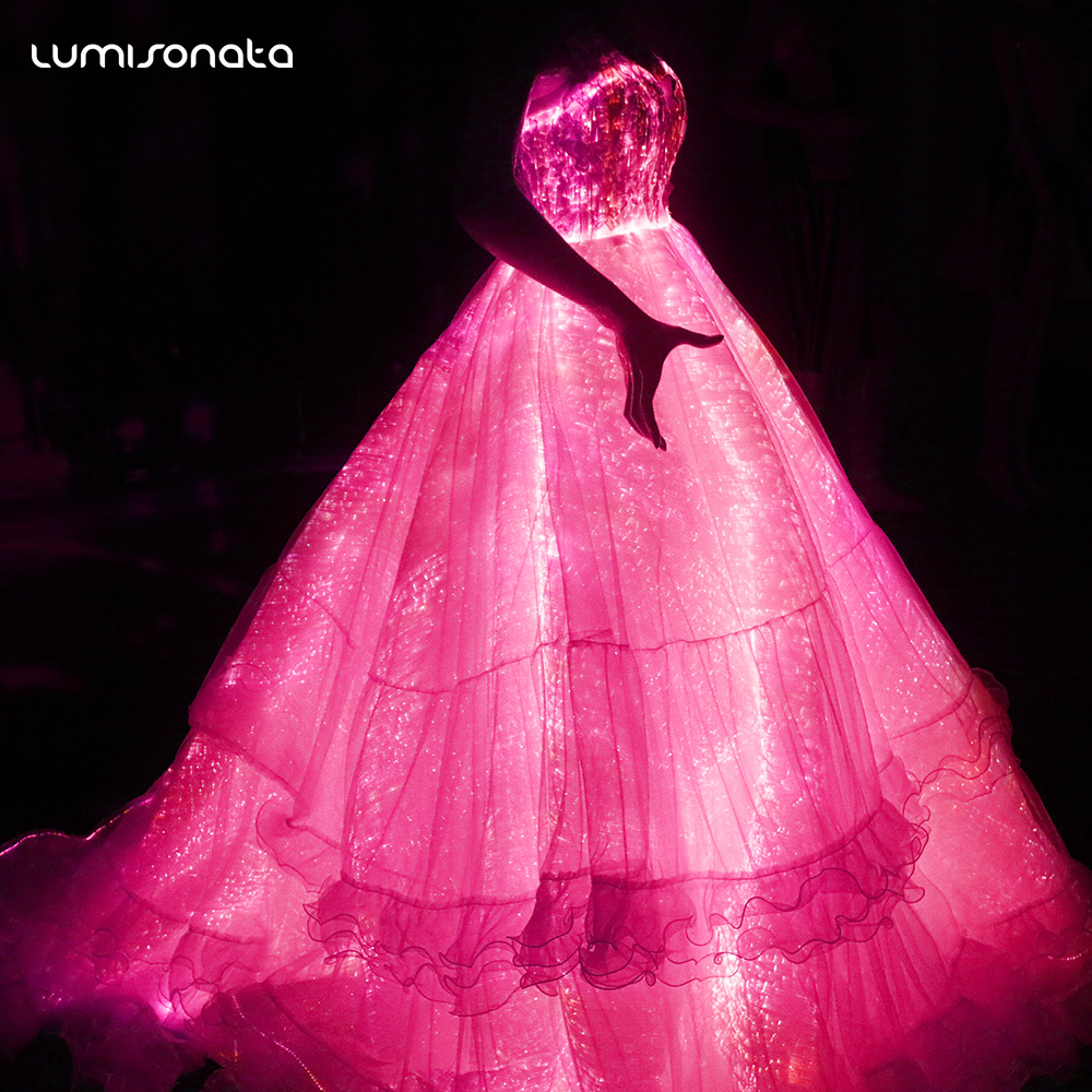 智能app控制发光年会晚宴礼服 梦幻发光礼服 性感星光晚会服装