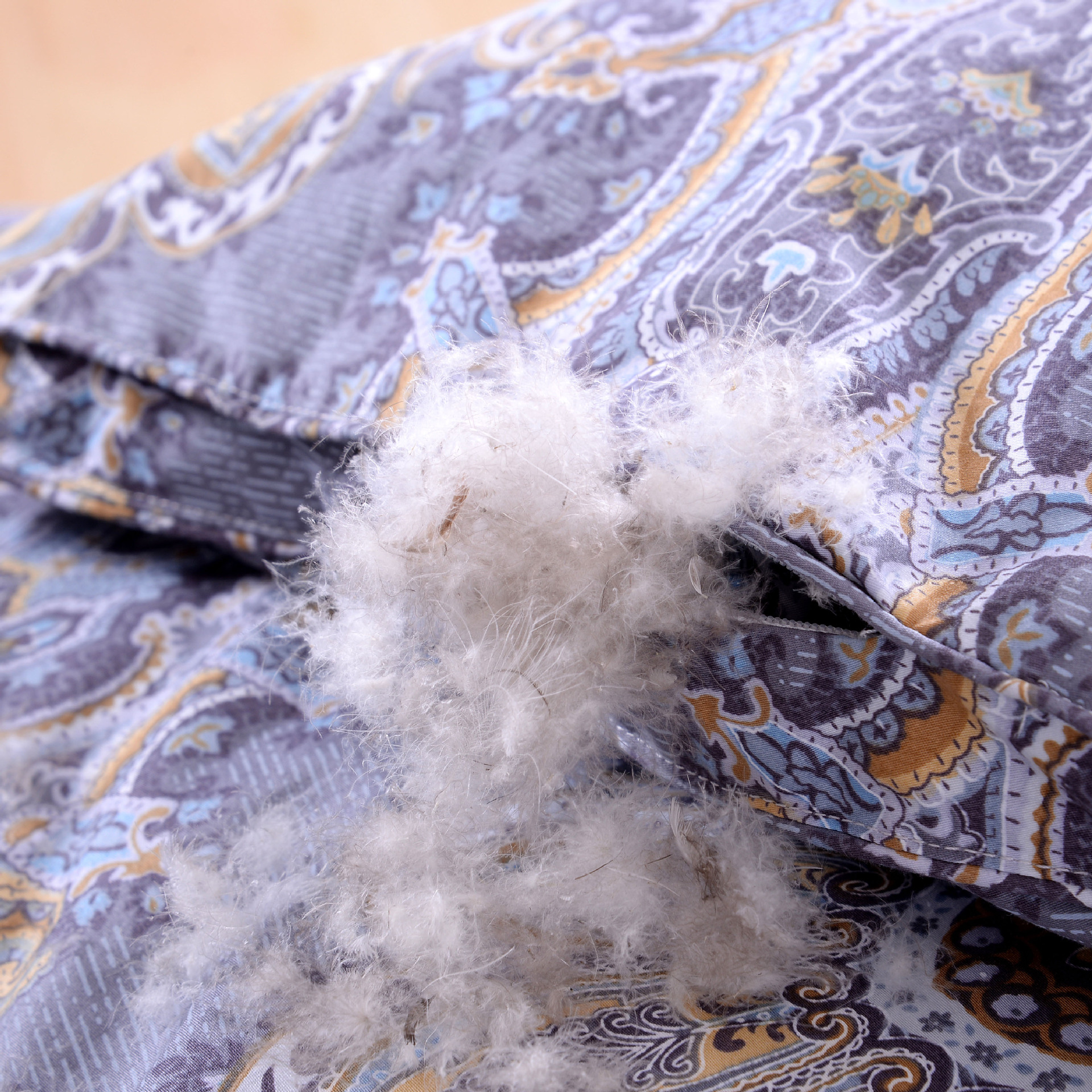 80绒立体灰鹅绒被批发 冬被羽绒被团购礼品 60s专版贡缎印花