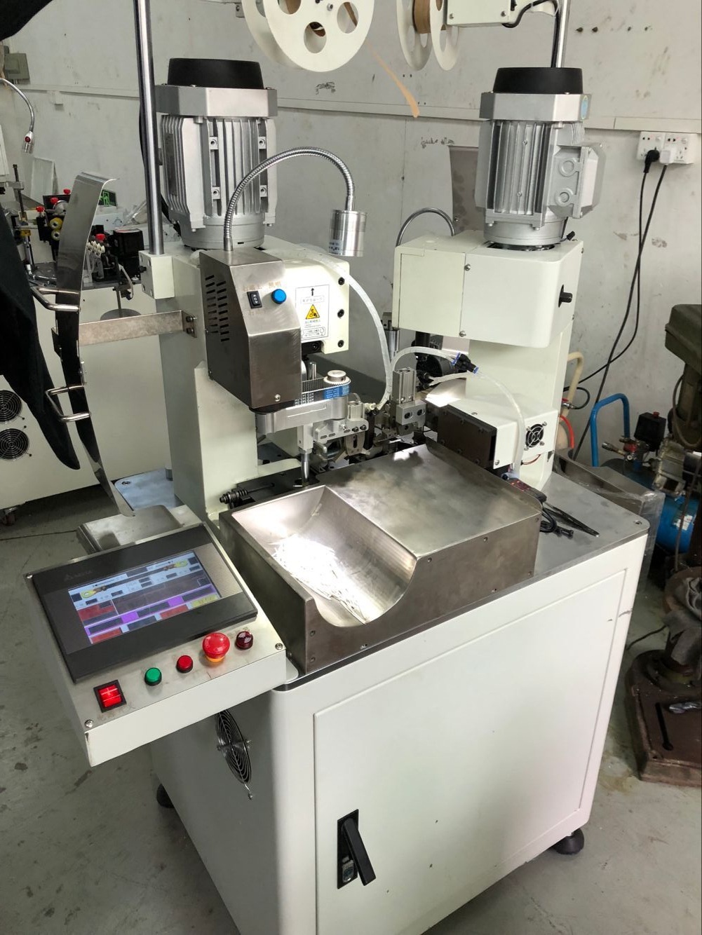 全自动双头端子机压接机 两头打端子端子压着机 全自动并线端子机