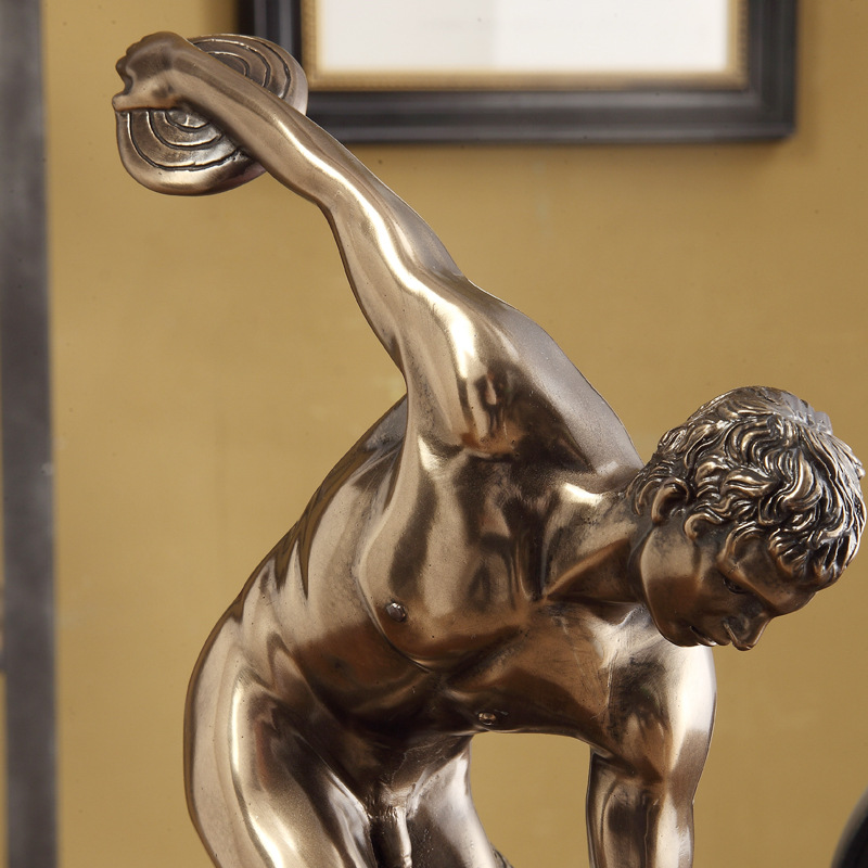 美式创意掷铁饼者运动员铜摆件树脂工艺品样板间书房家居软装饰品