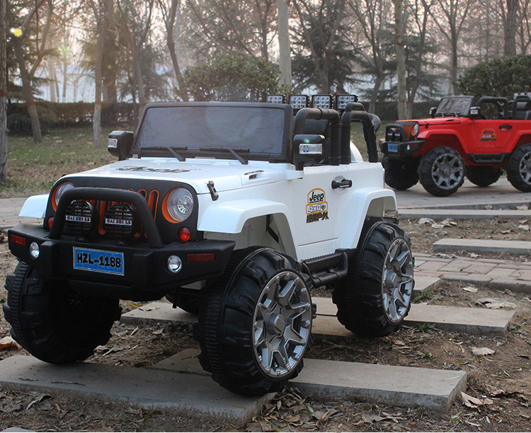 牧马人儿童电动汽车电动越野车可坐人儿童遥控汽车儿童玩具车